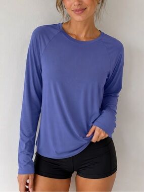 FWD *NWT* Periwinkle Blue Long Sleeve Athletic Top